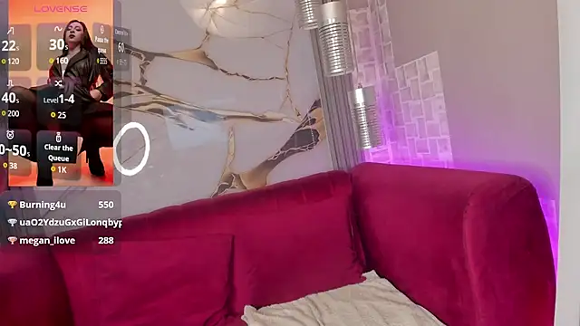 Bella williamss  online show from 12/02/25, 07:14