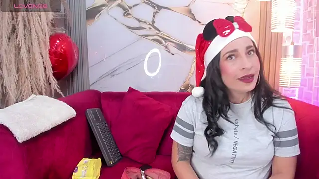 Bella williamss  online show from 12/17/25, 07:42