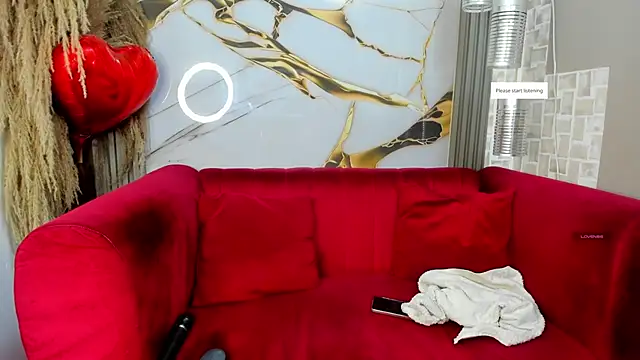 Bella williamss  online show from 04/22/26, 07:37