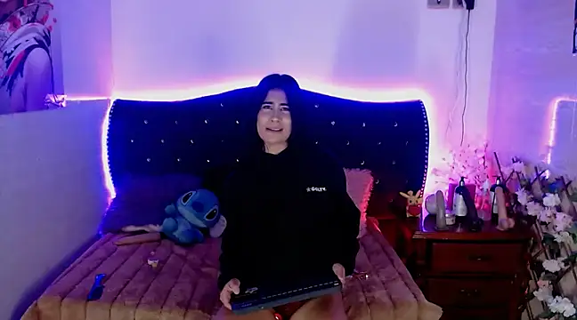 Minami Nakamura online show from 03/21/25, 05:54