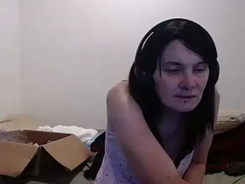 Hotmodel1984 online show from 07/09/26, 02:04
