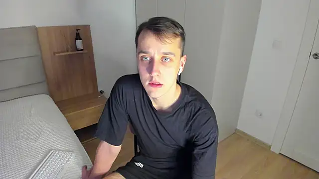 your super hero online show from 03/02/25, 03:27