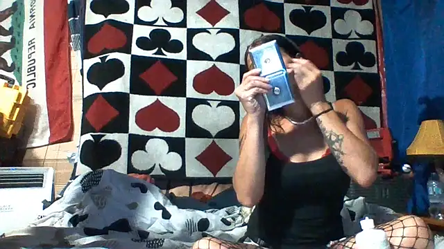 Snapshot of SillyRabbitz chatting on 07/13/26, 03:42 SillyRabbitz online show from 07/13/26, 03:42