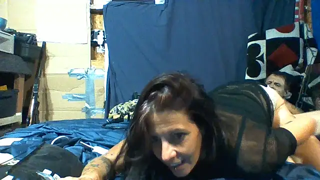 Snapshot of SillyRabbitz chatting on 08/03/26, 10:10 SillyRabbitz online show from 08/03/26, 10:10