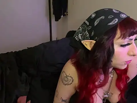 ChrryFoxx online show from 03/12/25, 06:29