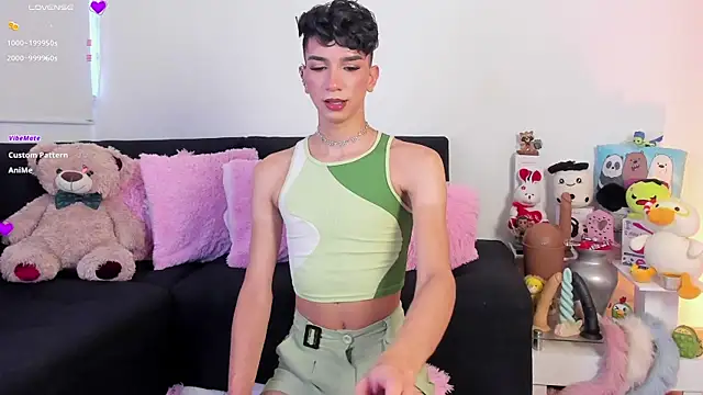 Snapshot of James_BrownT chatting on 11/09/25, 08:07 James BrownT online show from 11/09/25, 08:07