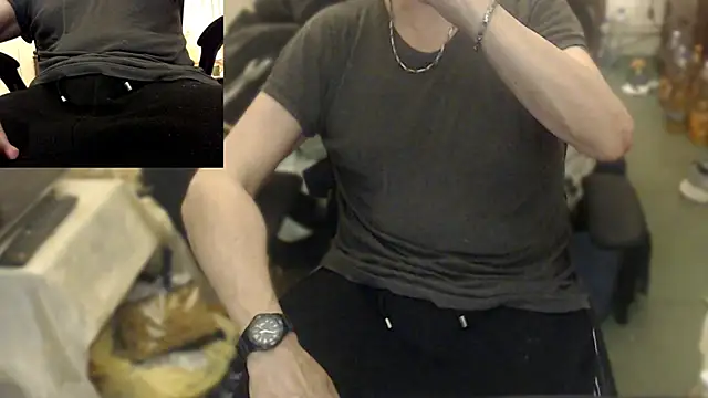 maxdaddy690 online show from 04/25/26, 10:40