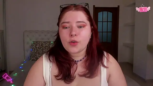 Snapshot of Lily_lu_one chatting on 02/24/25, 08:03 Lily lu one online show from 02/24/25, 08:03