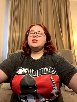 Snapshot of Lily_lu_one chatting on 11/22/25, 12:48 Lily lu one online show from 11/22/25, 12:48