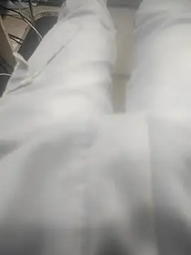 Snapshot of bbclip chatting on 02/24/25, 03:55 bbclip online show from 02/24/25, 03:55