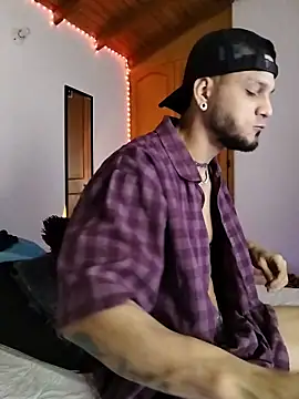 morenosiam online show from 11/28/25, 03:42