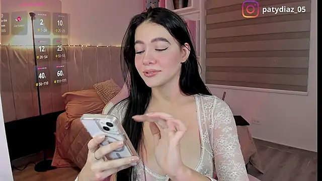 MiiaParker6972 online show from 03/02/26, 12:35