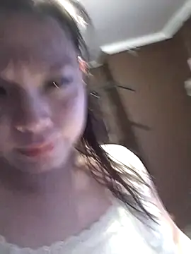 Snapshot of gothicmagiccatgirl chatting on 12/22/25, 11:57 gothicmagiccatgirl online show from 12/22/25, 11:57