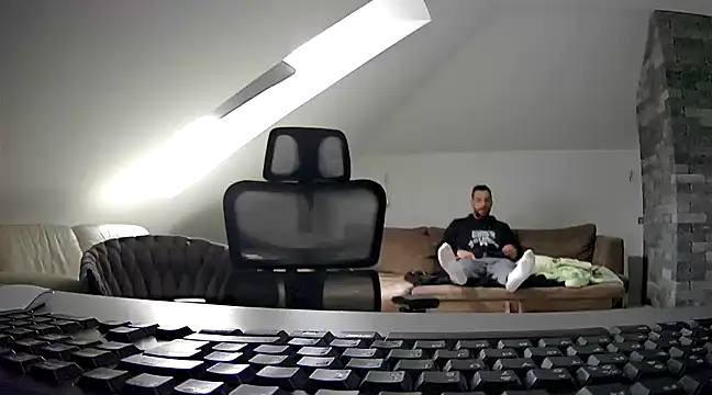 gryzoon online show from 03/13/25, 06:16