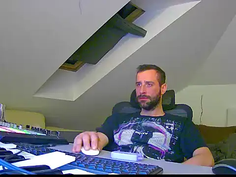 gryzoon online show from 10/04/25, 10:19