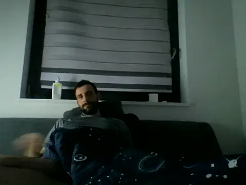 gryzoon online show from 12/17/25, 02:50