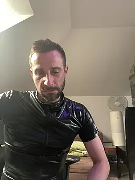 gryzoon online show from 04/23/26, 05:19