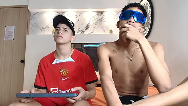 KING OFF BOYS online show from 10/14/25, 01:34