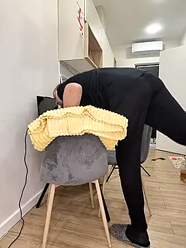  KissMyAss  online show from 04/07/26, 04:51