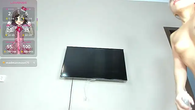 Zirael swan online show from 10/26/25, 12:38