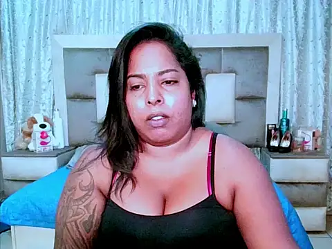 indiantopaz694u online show from 03/10/25, 04:49