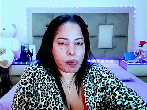 indiantopaz694u online show from 07/17/26, 05:58