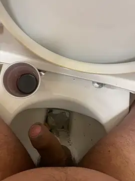 Alexander18edd online show from 10/28/25, 07:01