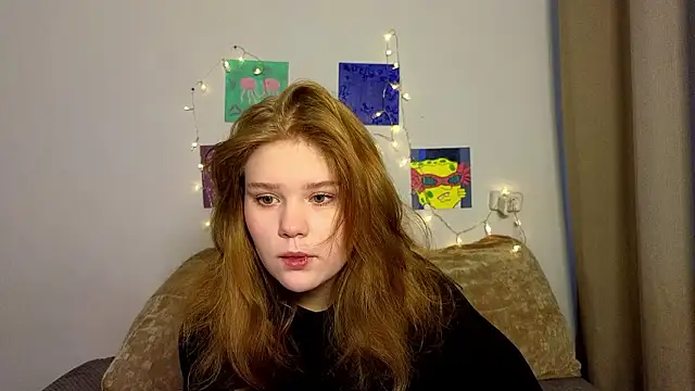 LaseyMoon online show from 03/04/26, 06:30