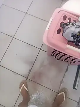 Snapshot of Magrinholl chatting on 03/21/25, 11:55 Magrinholl online show from 03/21/25, 11:55