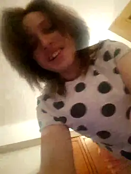 Snapshot of Andradadada chatting on 02/24/25, 10:36 Andradadada online show from 02/24/25, 10:36