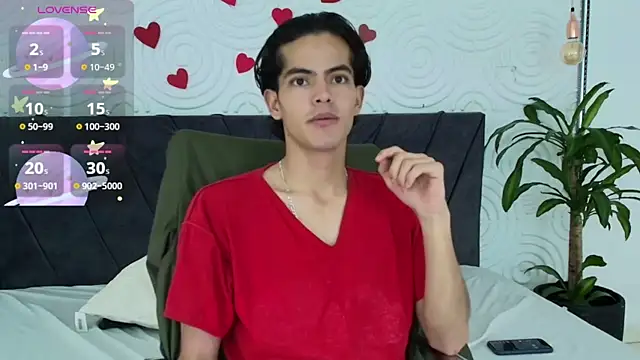 Maximoherrera 16 online show from 04/18/26, 09:48