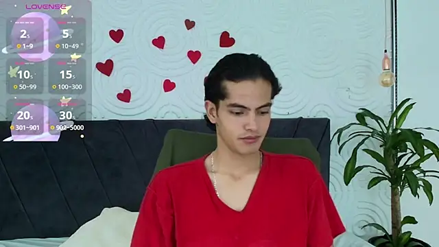 Maximoherrera 16 online show from 04/23/26, 01:02