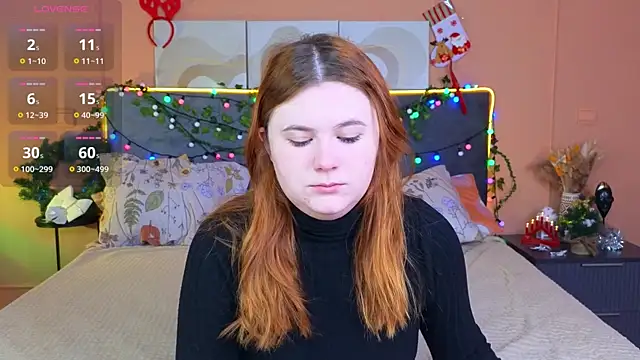 Eva Starlight online show from 12/17/25, 04:18