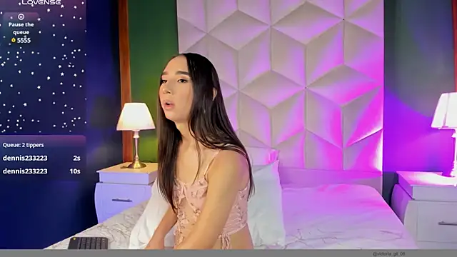 queen  violet online show from 03/02/25, 10:48