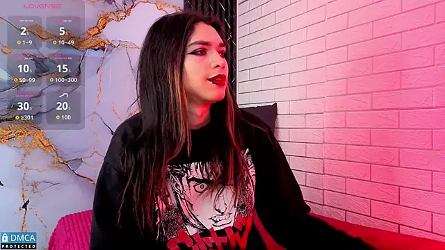 MaeveKuro online show from 04/01/26, 03:07