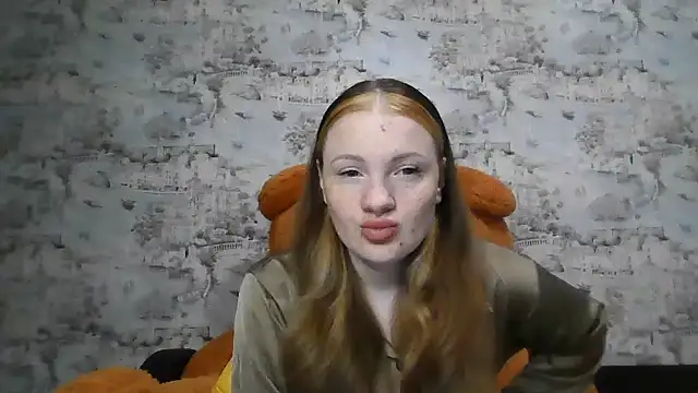 Eveline May online show from 09/18/25, 02:08