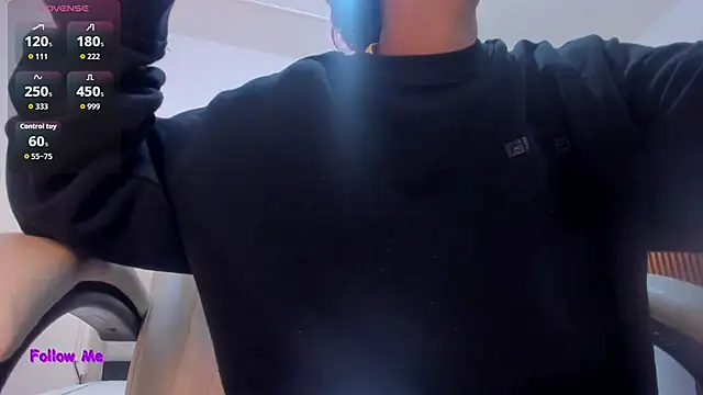 gime lara online show from 04/25/26, 12:08
