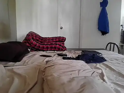 fitbuddy1 online show from 02/18/26, 05:03