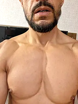 juniortche1313 online show from 02/25/26, 11:14