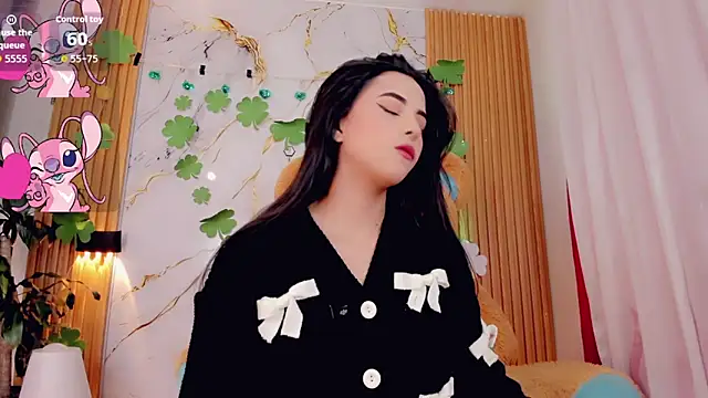 ValeriCardenas online show from 03/25/26, 01:55