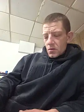 Snapshot of billcracky chatting on 06/01/26, 06:15 billcracky online show from 06/01/26, 06:15