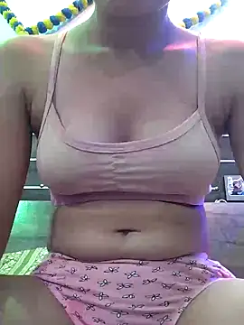 Snapshot of Anitabhabi_2 chatting on 03/18/25, 03:31 Anitabhabi 2 online show from 03/18/25, 03:31