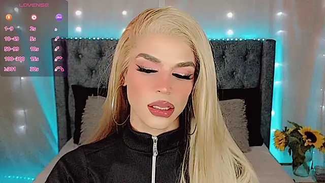 Dalila moan online show from 03/22/25, 10:15