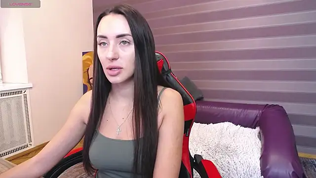 JenniferStone online show from 10/14/25, 06:47