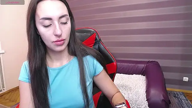 JenniferStone online show from 11/15/25, 09:06