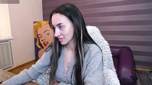 JenniferStone online show from 04/23/26, 07:09