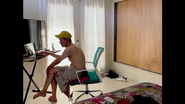 webtonight online show from 02/25/25, 10:18