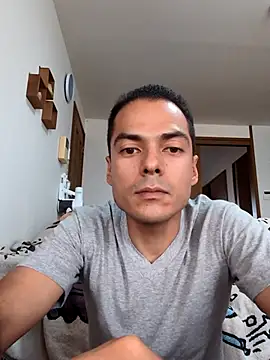 Snapshot of galhegol chatting on 09/23/25, 05:54 galhegol online show from 09/23/25, 05:54