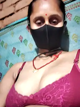 Divya Chandok online show from 02/22/26, 04:27