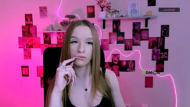 doll vey online show from 05/08/26, 09:03